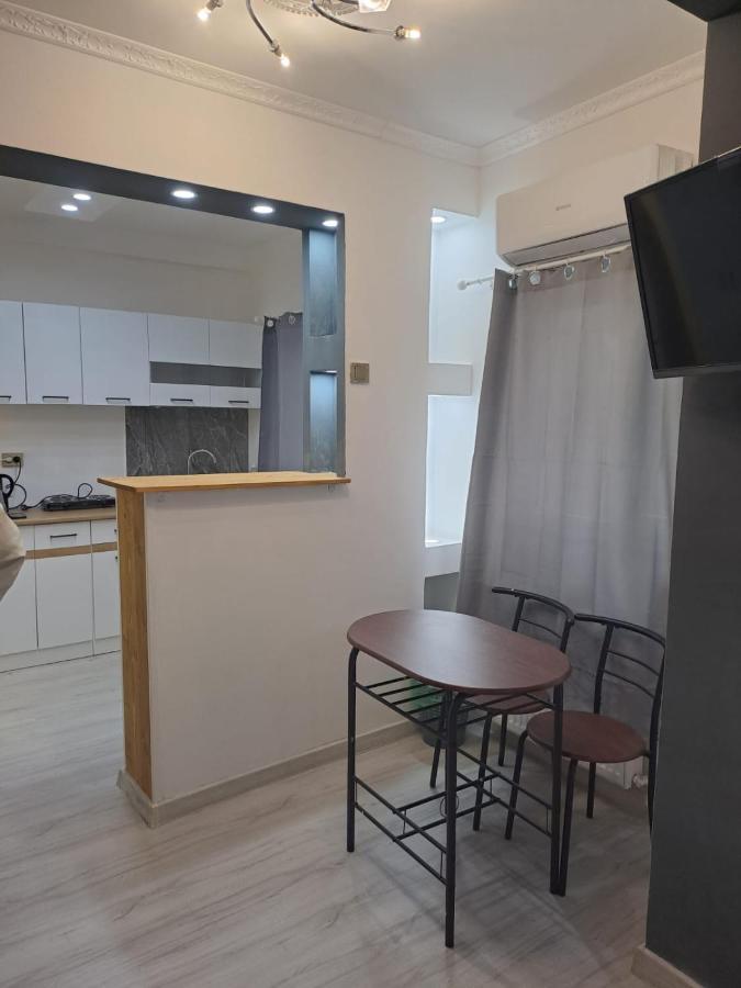 Апартаменты Deluxe Studio Oldtown Бухарест Экстерьер фото